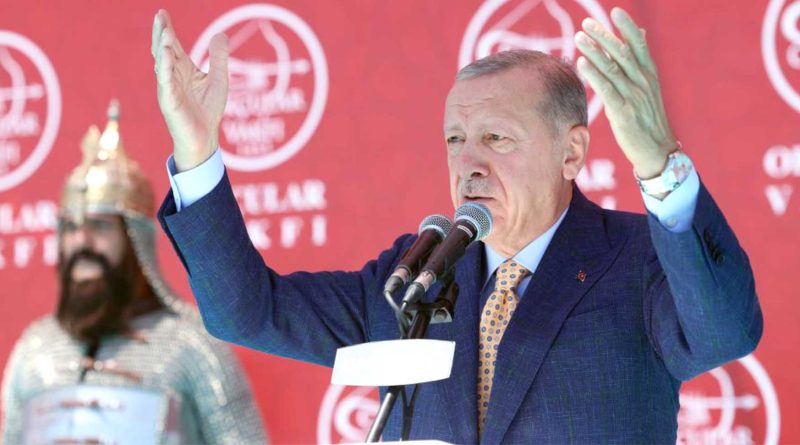 erdogan icerden darbeler