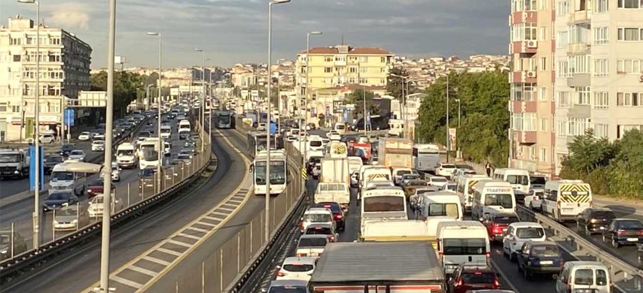 trafik yogunlatsi okular acildi