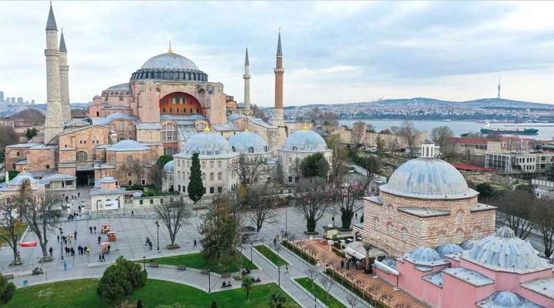 Ayasofya i Kebir Cami i Serifinde