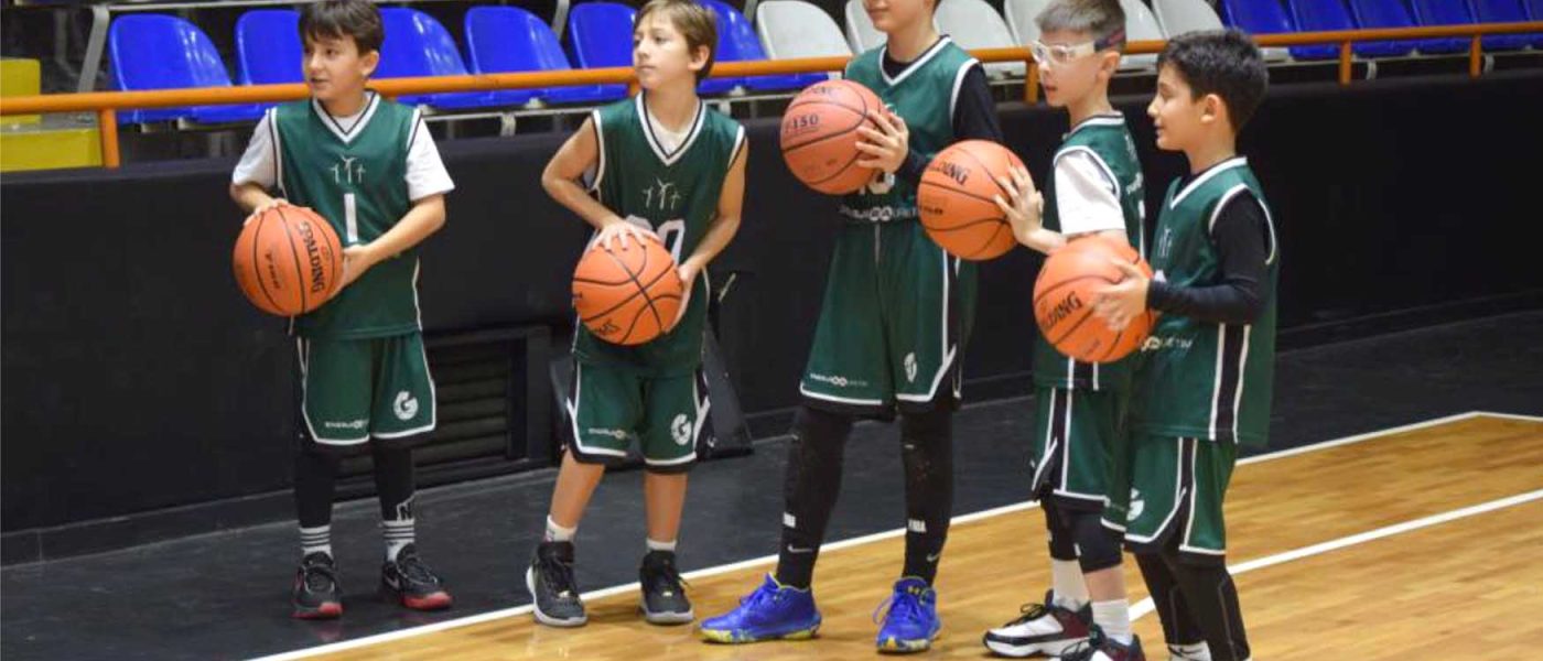 Balikesirli cocuklara basketbol kampi