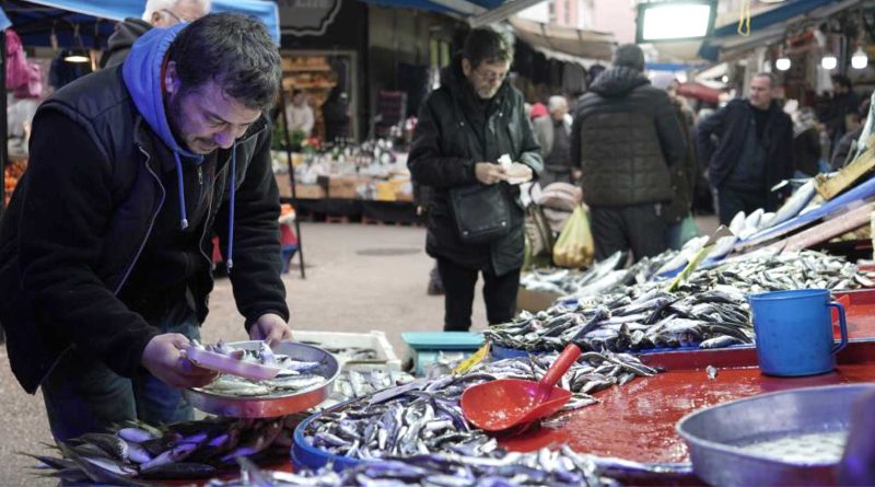 Hava sartlari balik fiyatlarini etkiledi