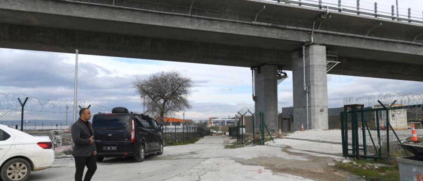 eski Canakkale yolu tekrar trafige acilacak