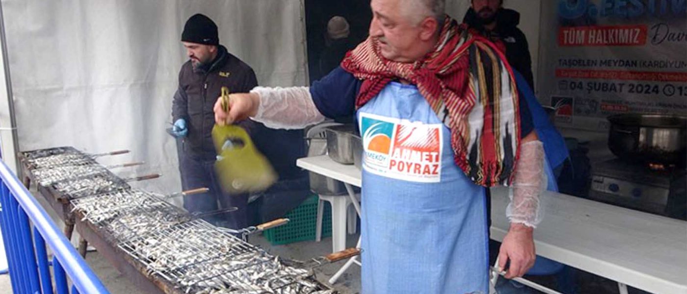 Cekmekoyde Hamsi Festivali