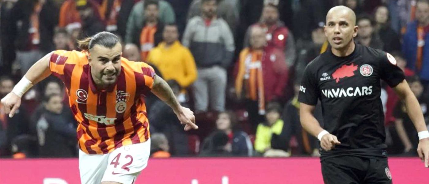 Galatasaray 0 Fatih Karagumruk 2