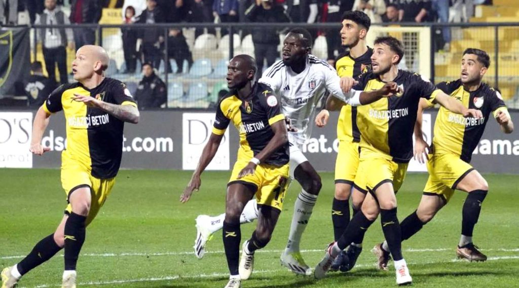 Istanbulspor 0 Besiktas 2