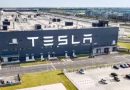 Tesla 2.2 Milyon Aracini Geri Cagiriyor