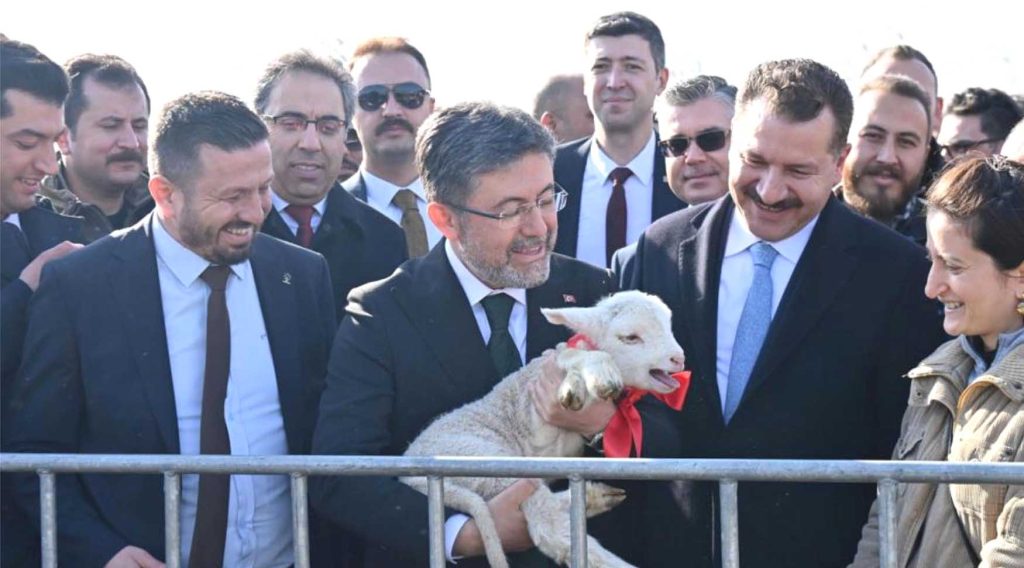 Bakan Yumakli Balikesirin potansiyeline vurgu yapti