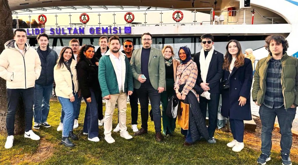 Balikesirliler Bogaz Turunda bulustu