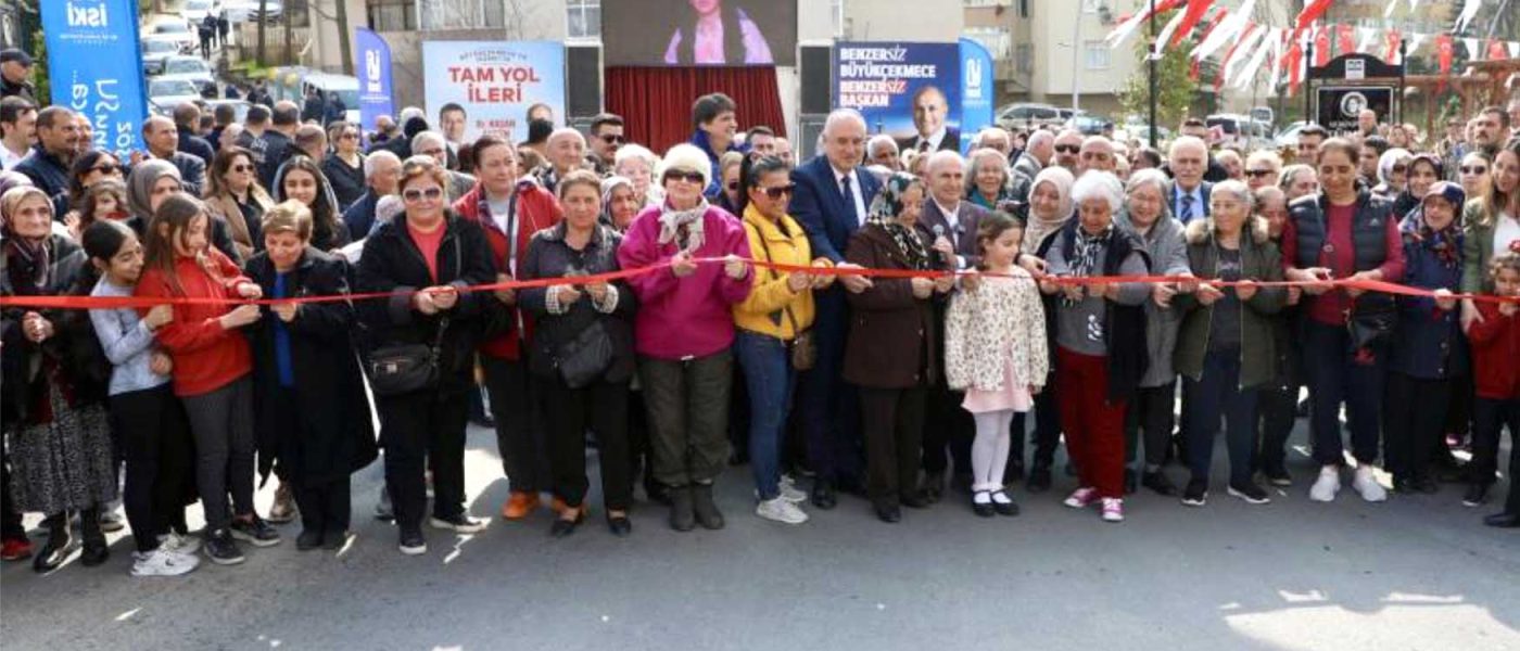 Turkan Soray ve Fatma Girik Parki torenle acildi