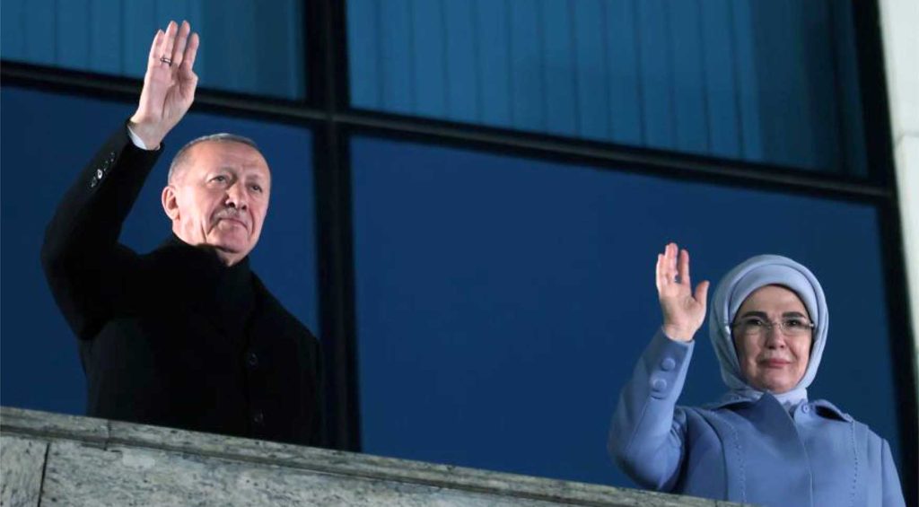 erdogan balkon konusmasi