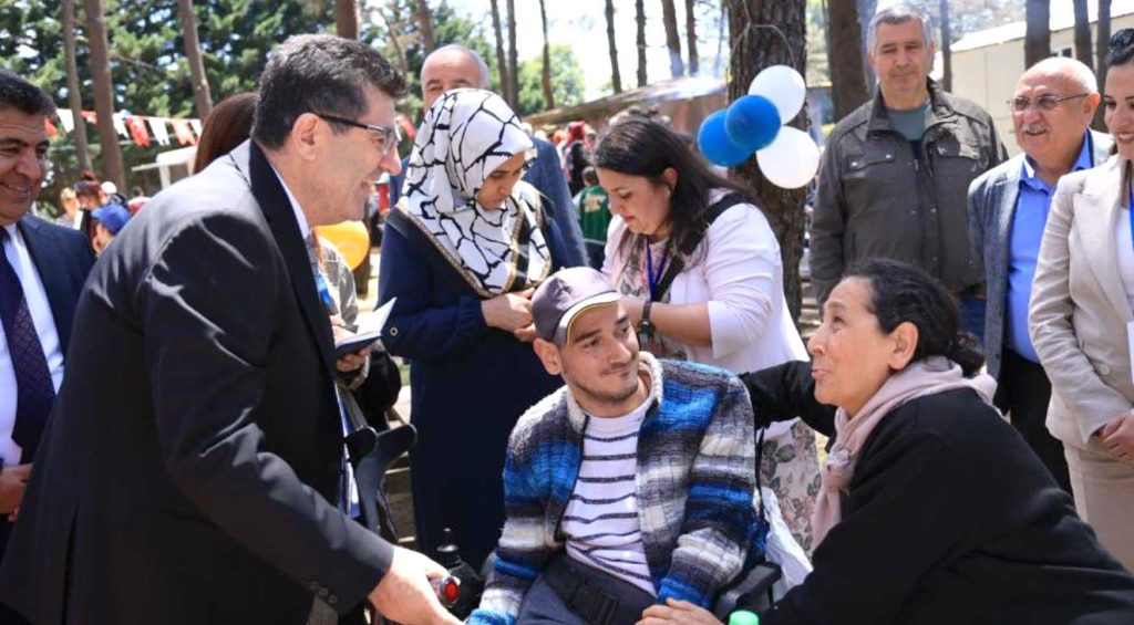 Cekmekoy Belediyesi Engelsiz Sevgi Festivali