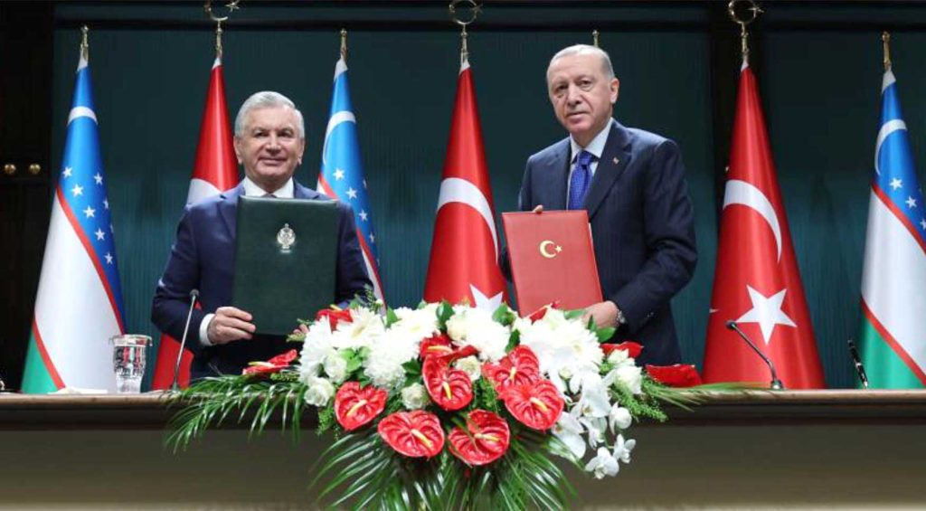 Ozbekistan arasinda 18 anlasma