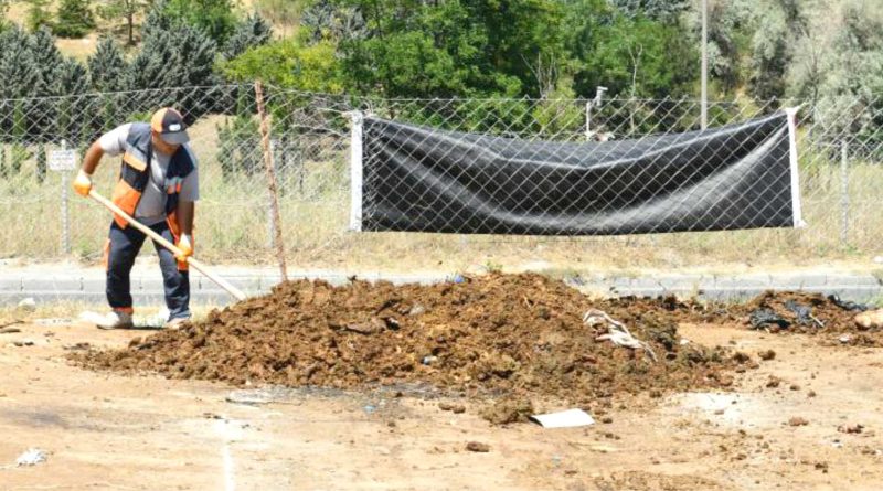 kurban satis alaninda temizlik seferberligi