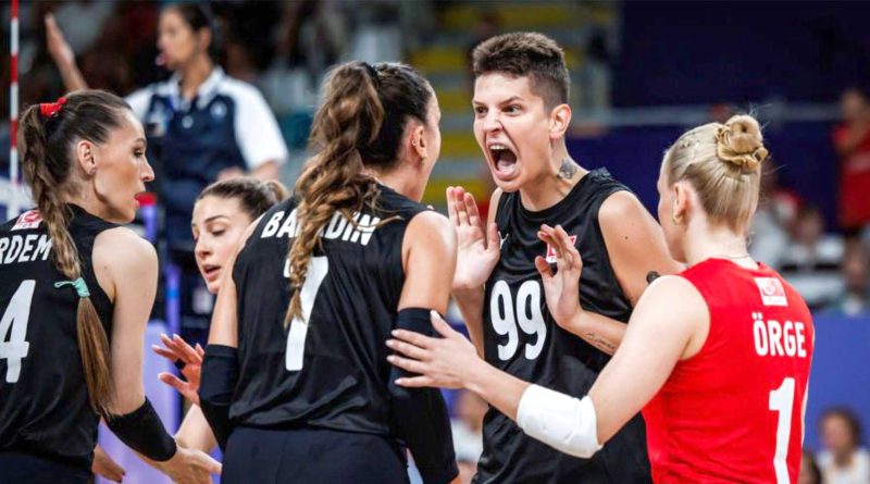 A Milli Kadin Voleybol Takimi