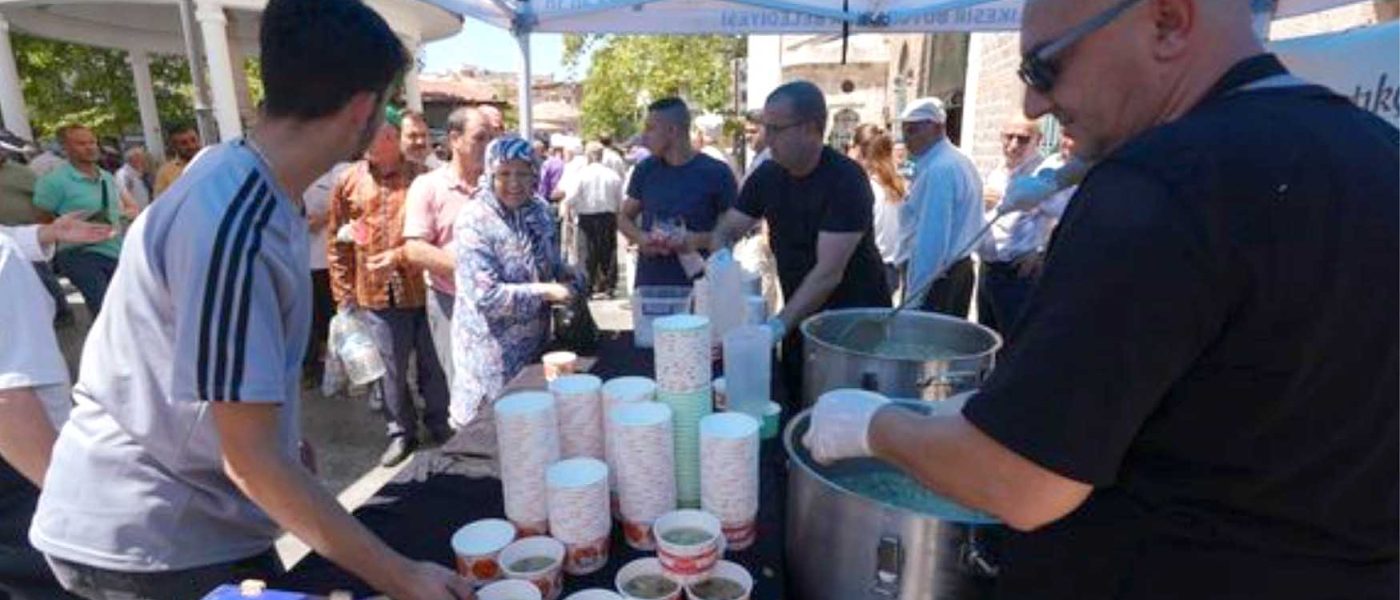 Muharrem Ayinin bereketi Balikesirde yasandi