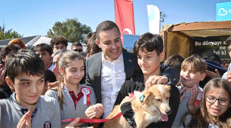 Sahip cikiyoruz sahipsiz birakmiyoruz