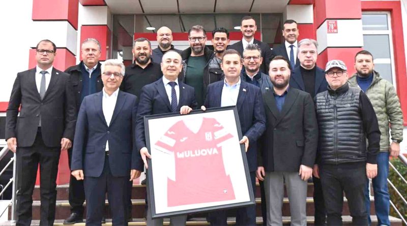 Balıkesirspor Kulübü’nü Ziyaret Etti