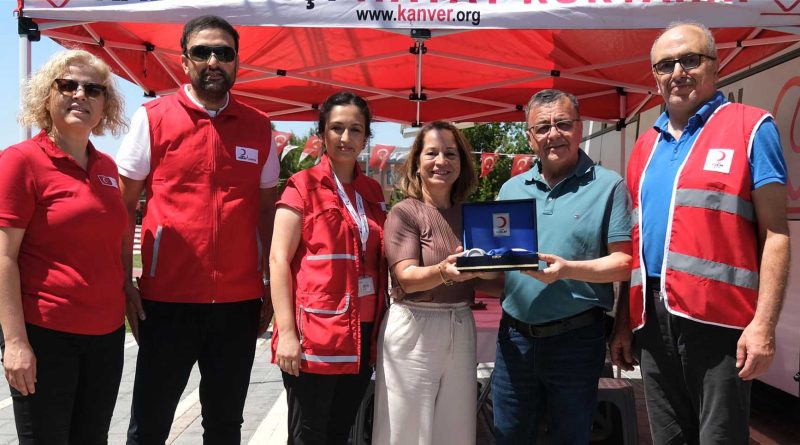 Altıeylül’de Örnek Dayanışma