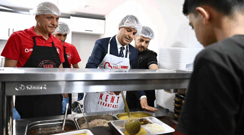 Ogrenciler Icin Yakin Mutfaki Hizmete Acti