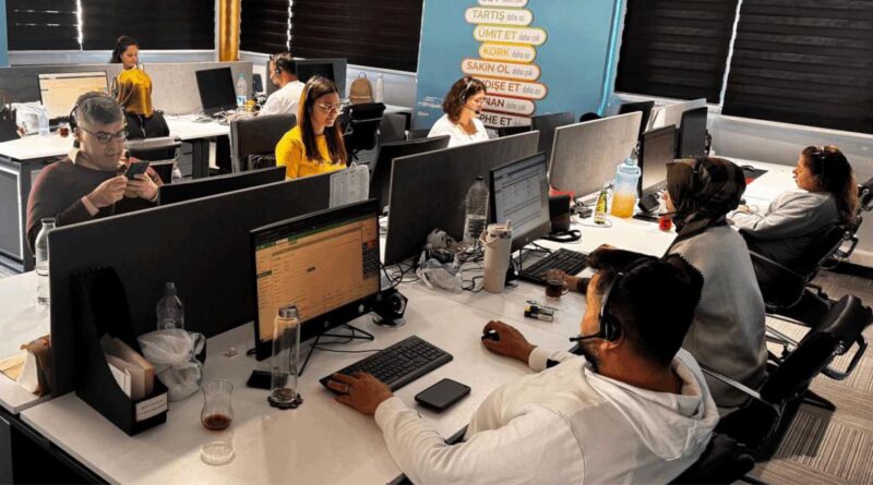 Çalmadık Kapı Bırakmadılar