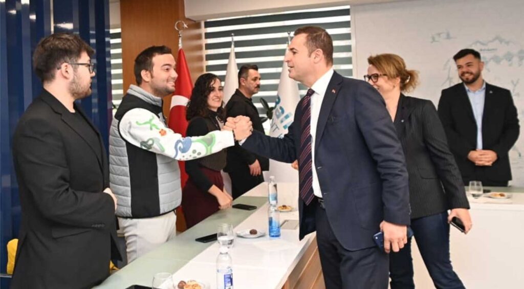 Balikesir Icin Genclerle El Ele